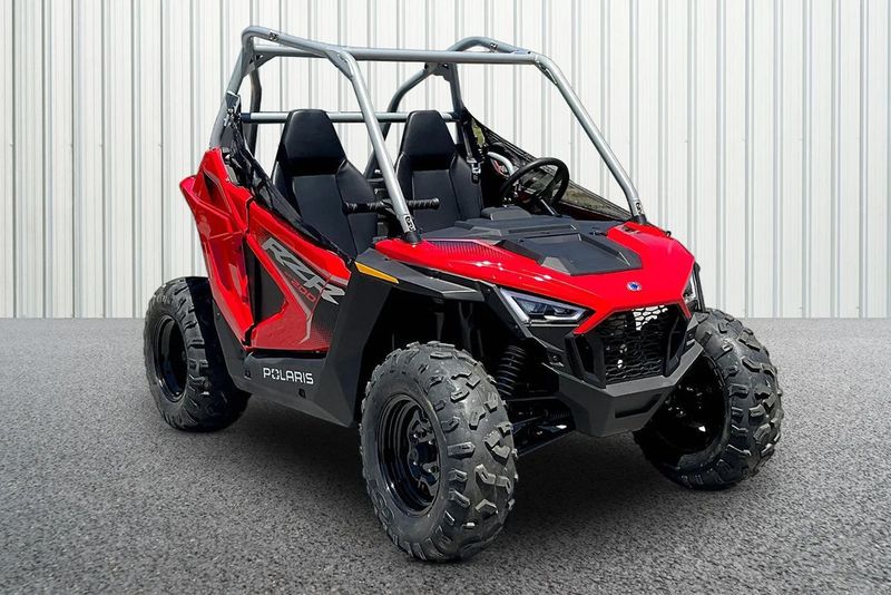 2026 Polaris Rzr 200 Efi Indy Red — a typically priced live listing