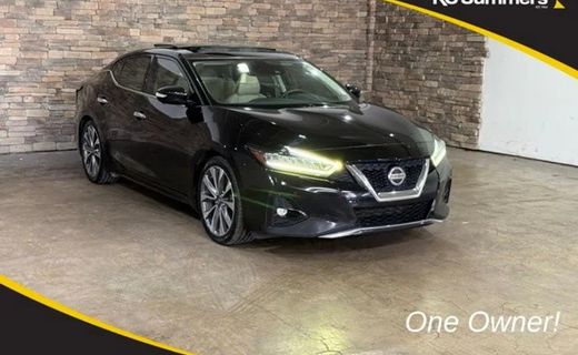 2022 Nissan Maxima