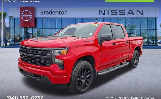 2025 Chevrolet Silverado Custom