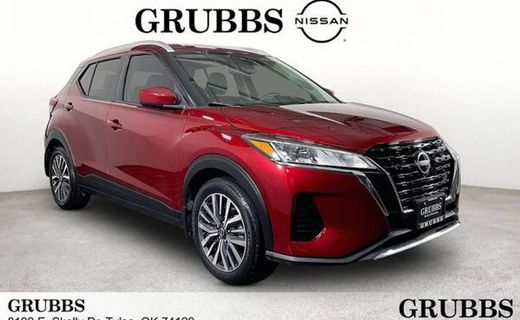 2022 Nissan Kicks SV