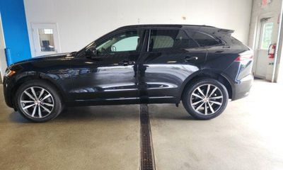 2023 Jaguar F-Pace P250 S