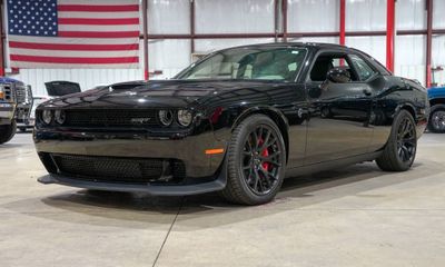 2016 Dodge Challenger SRT Hellcat