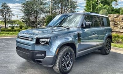 2026 Land Rover Defender 110 S