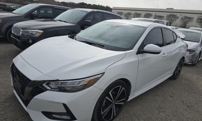 2022 Nissan Sentra SR