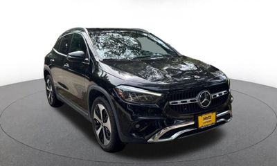2025 Mercedes-Benz GLA-Class