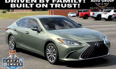 2023 Lexus ES 350 Base