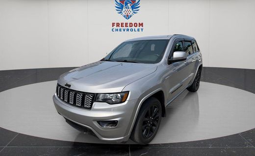 2020 Jeep Grand Cherokee Laredo