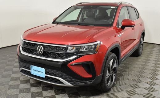2024 Volkswagen Taos 4MOTION SE