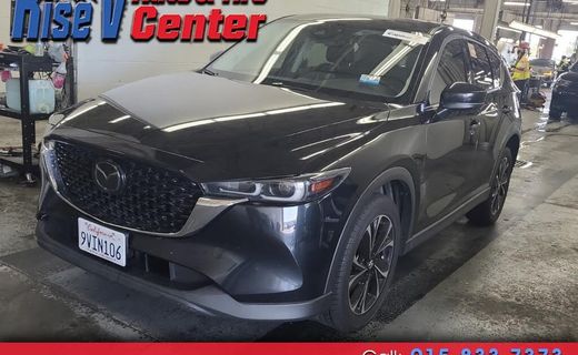 2022 Mazda CX-5 Premium Package