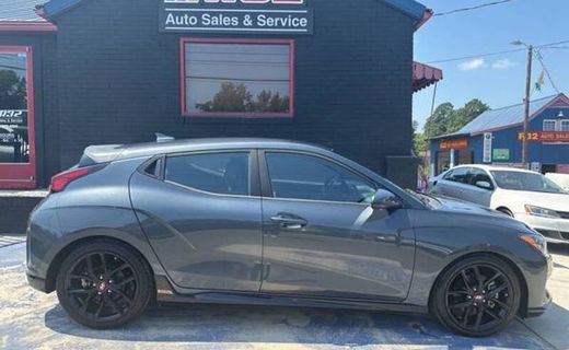 2020 Hyundai Veloster