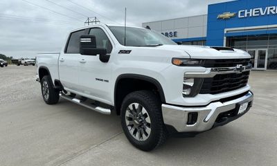 2026 Chevrolet Silverado HD LT
