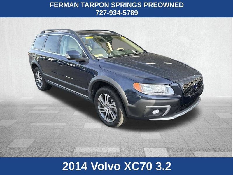 2014 Volvo XC70 — a typically priced live listing