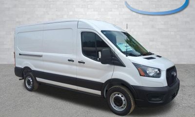2026 Ford Transit Medium Roof