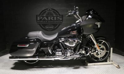 2025 Harley-Davidson Road Glide Touring