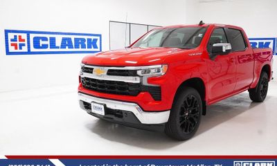 2026 Chevrolet Silverado LT