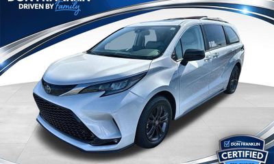 2024 Toyota Sienna XSE