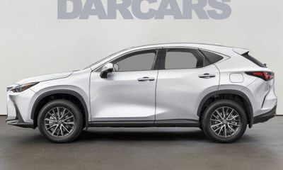 2026 Lexus NX 350H Premium