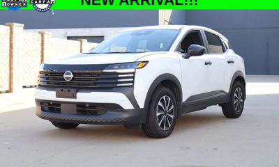 2025 Nissan Kicks MPV S
