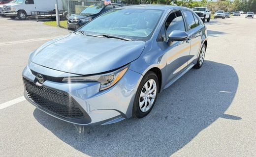 2022 Toyota Corolla LE