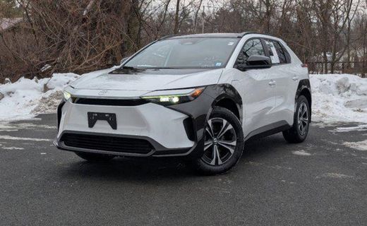 2024 Toyota BZ4X XLE