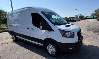 2026 Ford Transit Medium Roof