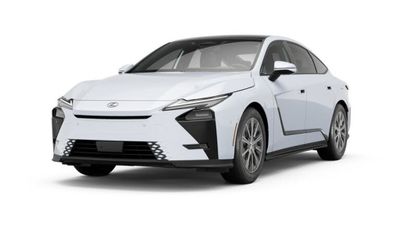 2026 Lexus ES 350H Premium