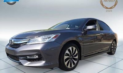 2017 Honda Accord Hybrid Touring