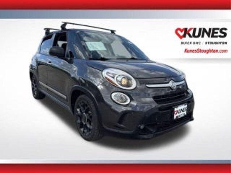 2015 Fiat 500L — a typically priced live listing