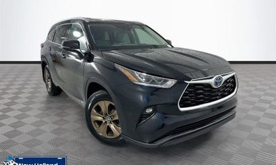2022 Toyota Highlander Special Edition