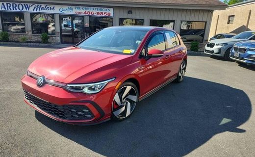 2022 Volkswagen Golf GTI SE