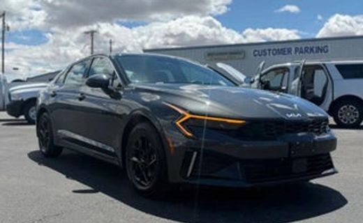 2025 Kia K5 LXS