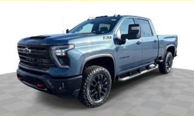 2025 Chevrolet Silverado HD LTZ