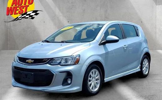 2017 Chevrolet Sonic LT