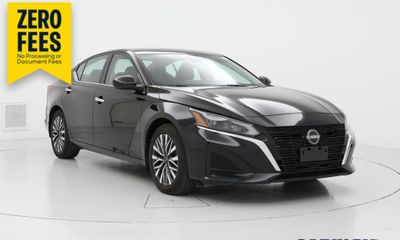 2024 Nissan Altima SV
