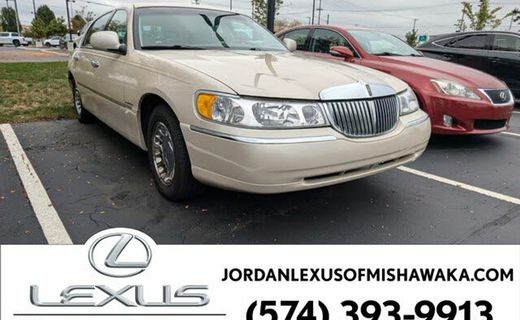 2000 Lincoln Town CAR Cartier