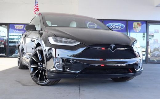 2021 Tesla Model X Long Range