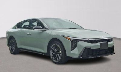 2025 Kia K4