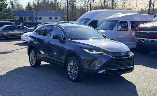 2022 Toyota Venza XLE