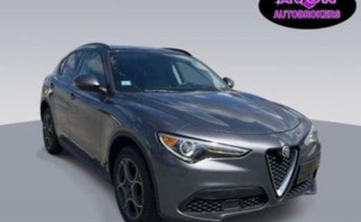 2018 Alfa Romeo Stelvio Sport