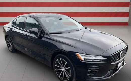 2023 Volvo S60 Plus Dark