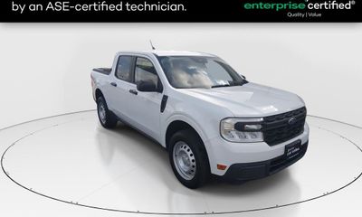 2022 Ford Maverick XL