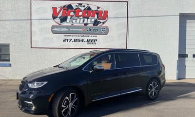 2026 Chrysler Pacifica Pinnacle