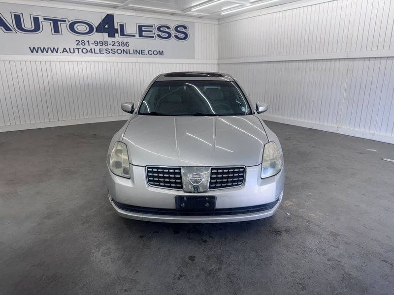 2006 Nissan Maxima — a typically priced live listing
