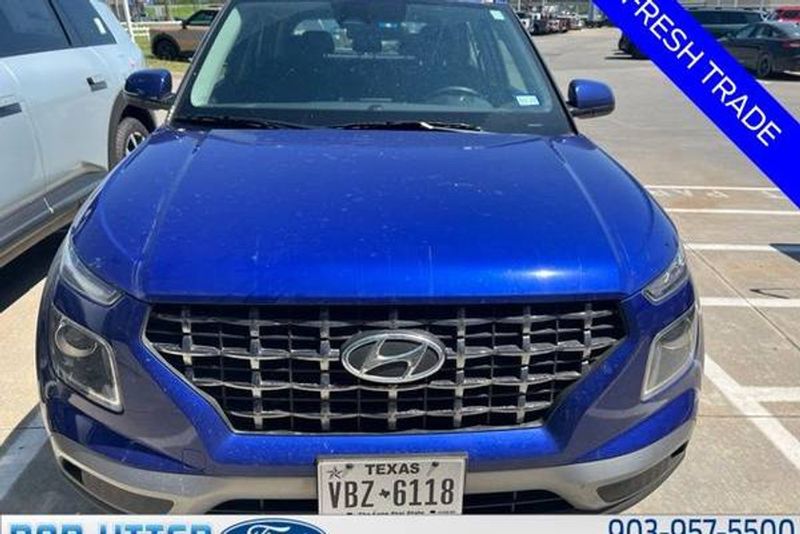 2024 Hyundai Venue — a typically priced live listing