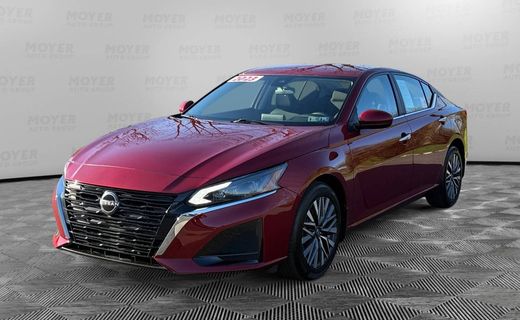 2023 Nissan Altima SV