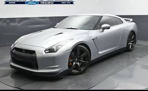 2011 Nissan GT-R Premium