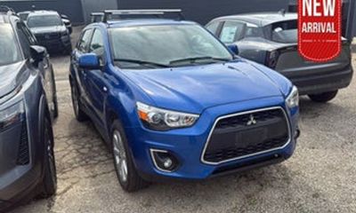 2015 Mitsubishi Outlander Sport ES SE