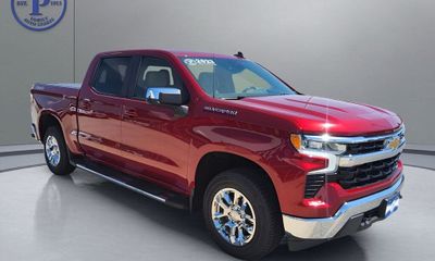 2023 Chevrolet Silverado LT