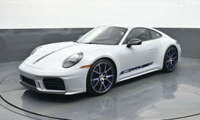 2026 Porsche 911 Carrera T