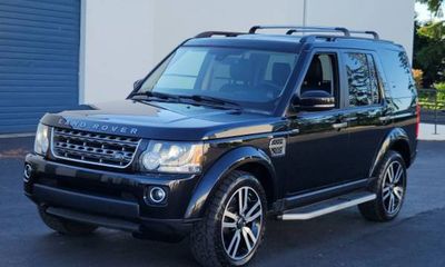2015 Land Rover LR4 HSE